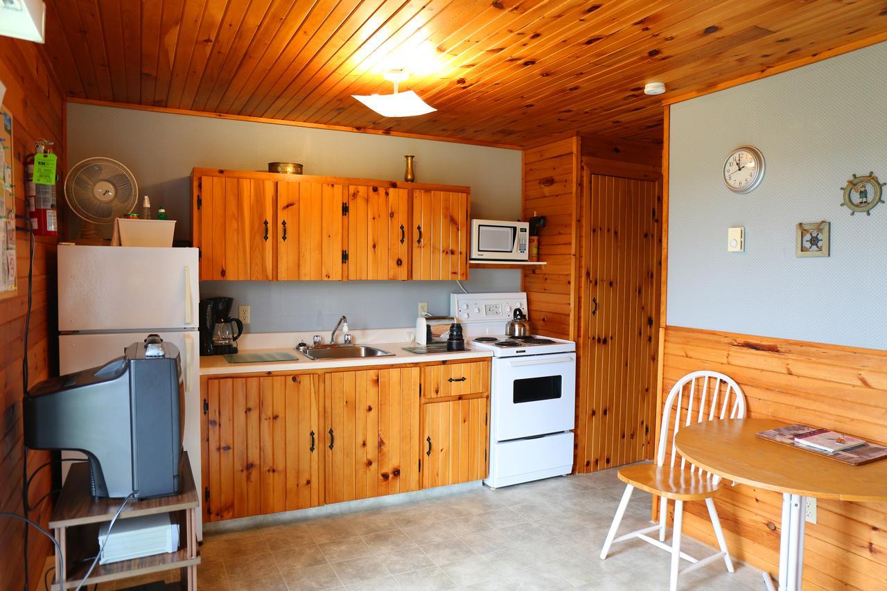 Blue Crest Cottages North Rustico Exteriör bild